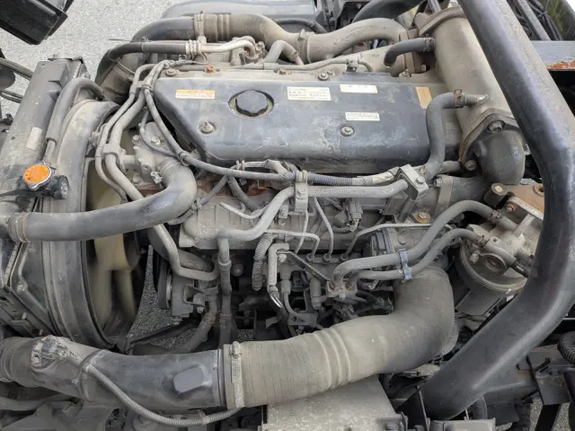 いすゞ エルフ PDG-NPR75N(2WD)の写真36