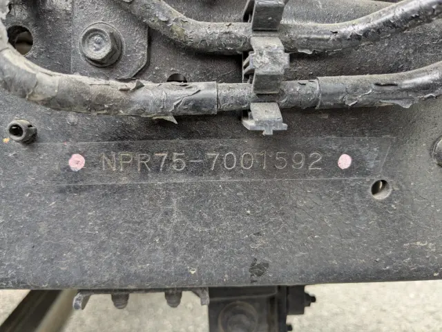 いすゞ エルフ PDG-NPR75N(2WD)の写真41
