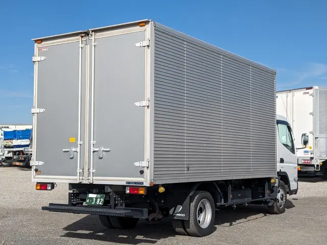 三菱 キャンター 2RG-FEB50(2WD)の写真5