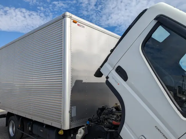 三菱 キャンター 2RG-FEB50(2WD)の写真42