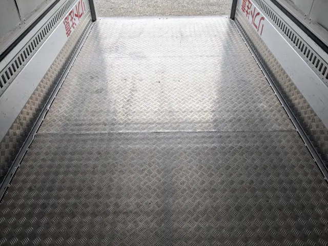 三菱 キャンター 2RG-FEB80(2WD)の写真20