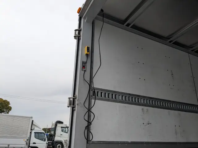 三菱 キャンター 2RG-FEB80(2WD)の写真23