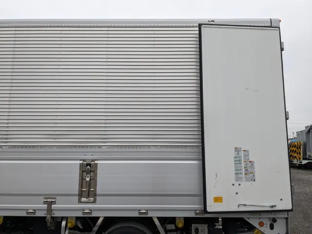 三菱 キャンター 2RG-FEB80(2WD)の写真24