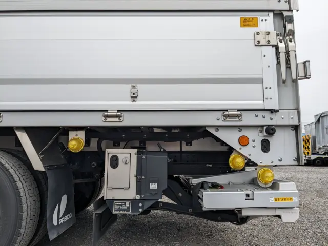 三菱 キャンター 2RG-FEB80(2WD)の写真25