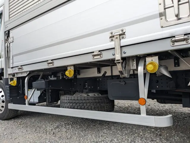 三菱 キャンター 2RG-FEB80(2WD)の写真29