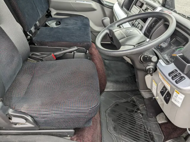 三菱 キャンター 2RG-FEB80(2WD)の写真39