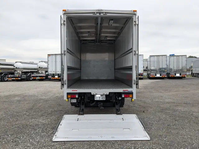 三菱 キャンター 2RG-FEB80(2WD)の写真11