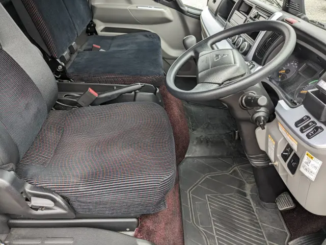 三菱 キャンター 2RG-FEB80(2WD)の写真38