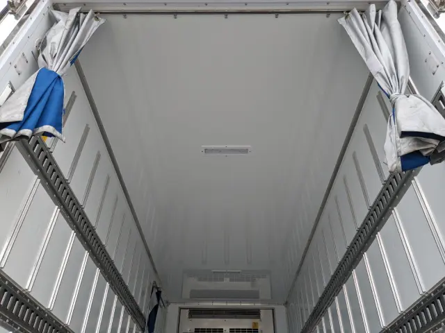 日野 デュトロ 2RG-XZU655M(2WD)の写真13