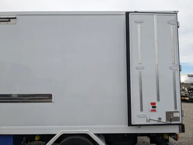 日野 デュトロ 2RG-XZU655M(2WD)の写真20