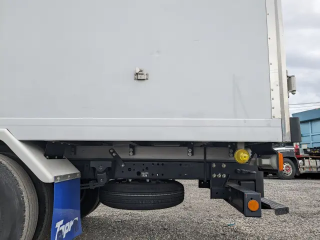 日野 デュトロ 2RG-XZU655M(2WD)の写真21