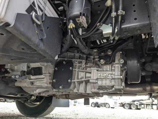 日野 デュトロ 2RG-XZU655M(2WD)の写真24