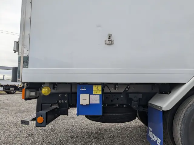 日野 デュトロ 2RG-XZU655M(2WD)の写真28