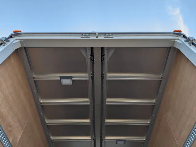 ＵＤ コンドル 2RG-BRR90T2(2WD)の写真11