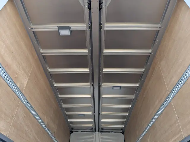 ＵＤ コンドル 2RG-BRR90T2(2WD)の写真13