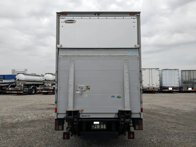 トヨタ ダイナ TKG-XZC600(2WD)の写真6