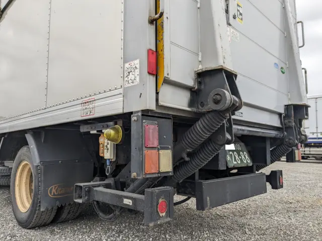 トヨタ ダイナ TKG-XZC600(2WD)の写真8