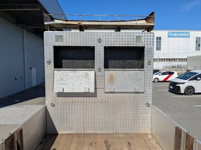 日野 プロフィア QPG-FW1EXEJ(8x4)の写真22