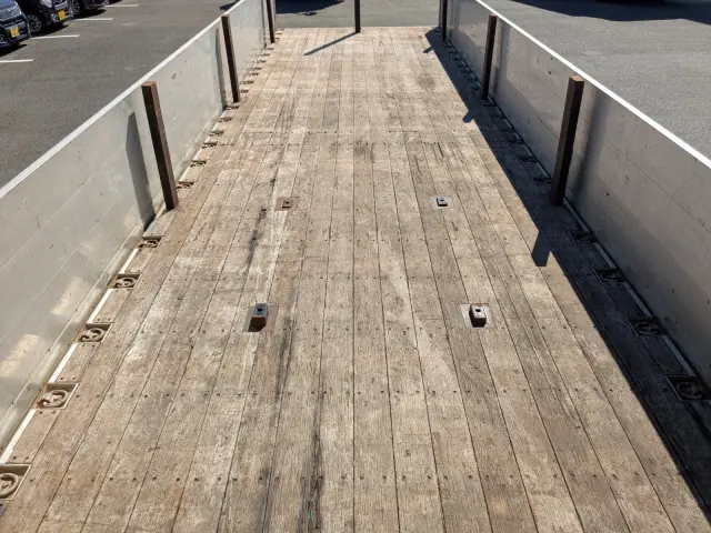 日野 プロフィア QPG-FW1EXEJ(8x4)の写真23