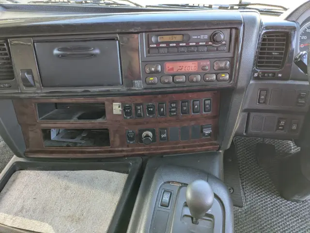 日野 プロフィア QPG-FW1EXEJ(8x4)の写真29