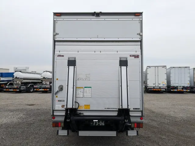 いすゞ エルフ TKG-NMR85AN(2WD)の写真6