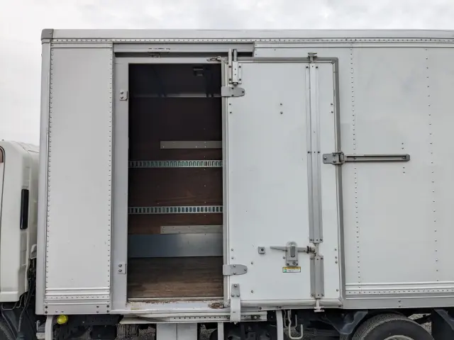 いすゞ エルフ TKG-NMR85AN(2WD)の写真30