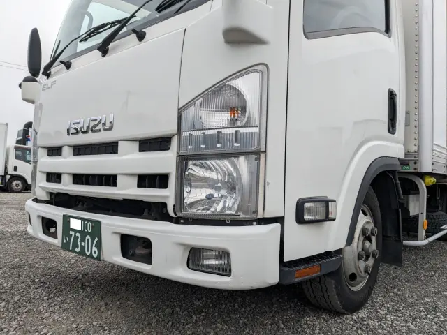 いすゞ エルフ TKG-NMR85AN(2WD)の写真49
