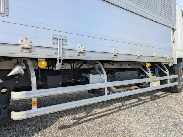 いすゞ フォワード 2RG-FRR90T4(2WD)の写真30