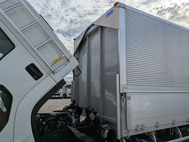 いすゞ フォワード 2RG-FRR90T4(2WD)の写真41