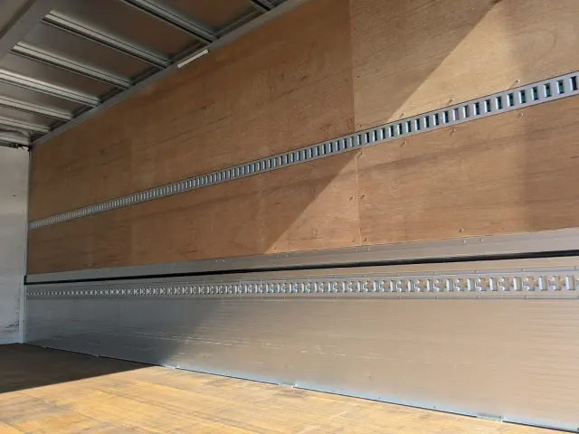 日野 レンジャー 2KG-FD2ABG(2WD)の写真16