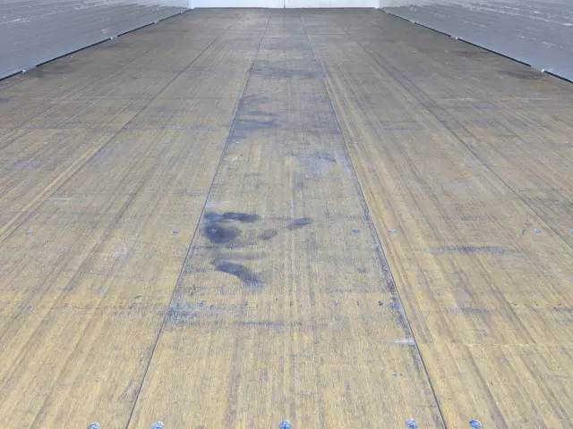 日野 レンジャー 2KG-FD2ABG(2WD)の写真18