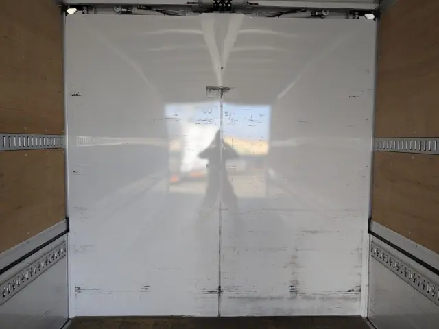 日野 レンジャー 2KG-FD2ABG(2WD)の写真21