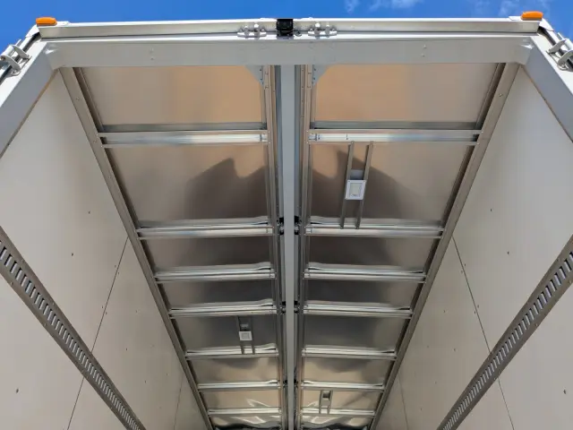 三菱 ファイター 2KG-FK65F(2WD)の写真11