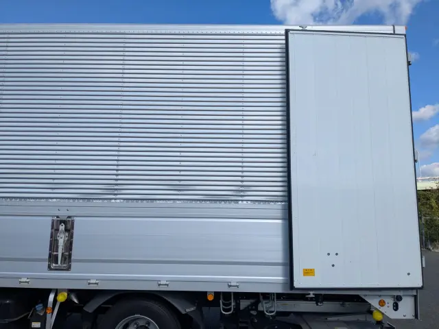 三菱 ファイター 2KG-FK65F(2WD)の写真22