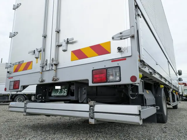 日野 レンジャー 2KG-FD2ABG(2WD)の写真9