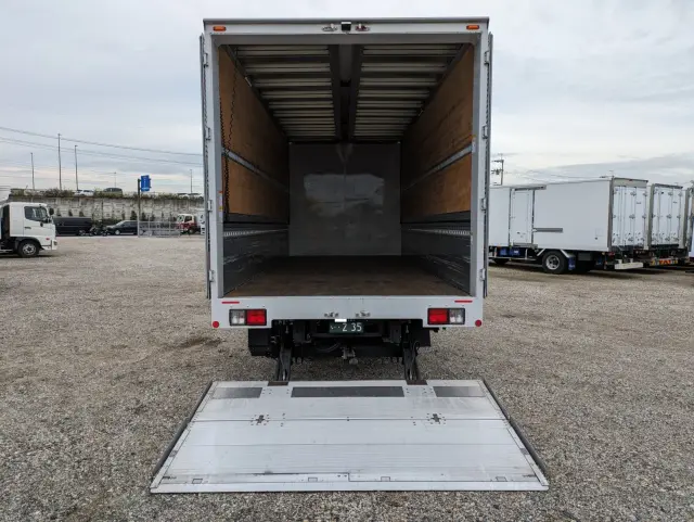 日野 レンジャー 2KG-FD2ABG(2WD)の写真11