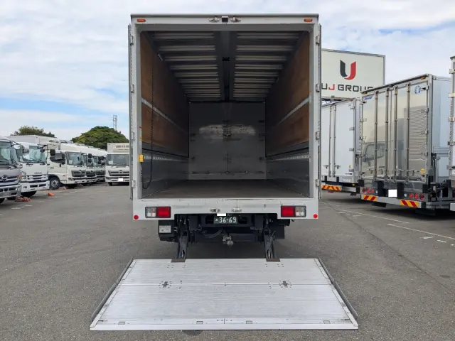 日野 レンジャー 2KG-FD2ABG(2WD)の写真9