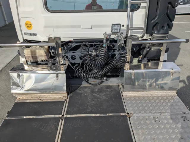 ＵＤ クオン 2RG-GK5DAB(2WD)の写真17