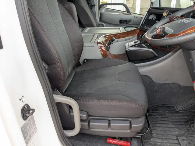 ＵＤ クオン 2RG-GK5DAB(2WD)の写真26