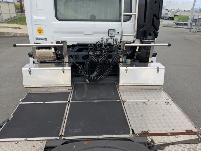 UD クオン 2RG-GK5DAB(2WD)の写真17