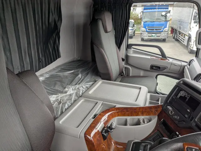 UD クオン 2RG-GK5DAB(2WD)の写真23