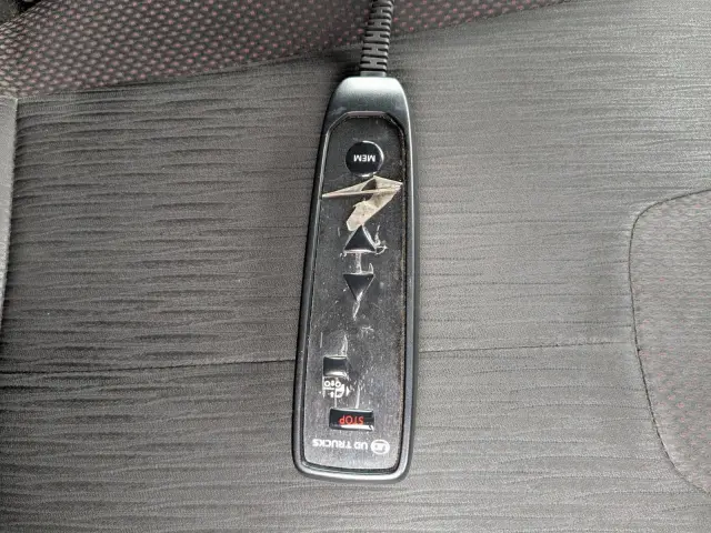 UD クオン 2RG-GK5DAB(2WD)の写真27