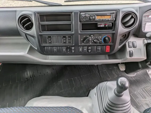 日野 デュトロ 2RG-XZU712M(2WD)の写真36