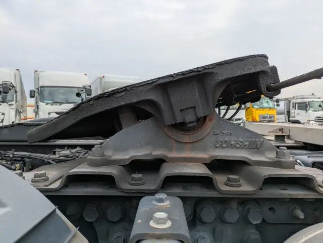 日野 プロフィア 2DG-SH1EEGG(2WD)の写真14