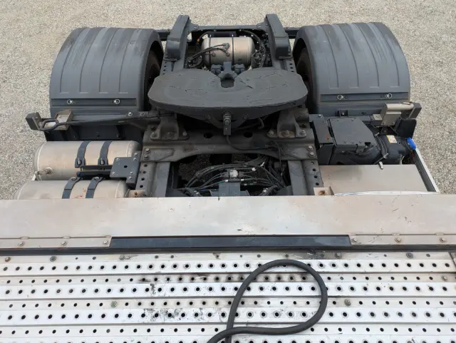 日野 プロフィア 2DG-SH1EEGG(2WD)の写真16