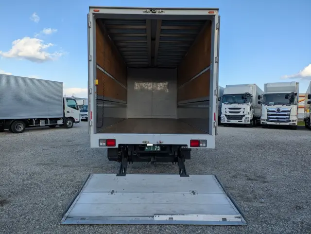 日野 レンジャー 2PG-FD2ABG(2WD)の写真11