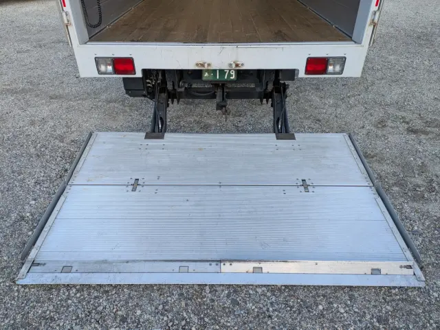 日野 レンジャー 2PG-FD2ABG(2WD)の写真14