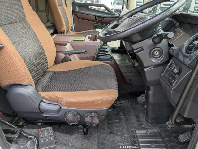 日野 レンジャー 2PG-FD2ABG(2WD)の写真38