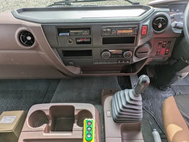 日野 レンジャー 2PG-FD2ABG(2WD)の写真40