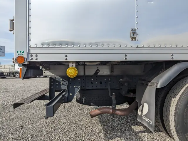 三菱 キャンター 2PG-FEAV0(2WD)の写真28